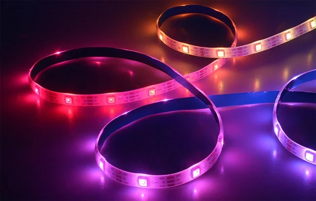 Sonoff L3-5M PRO RGBIC LED pásek